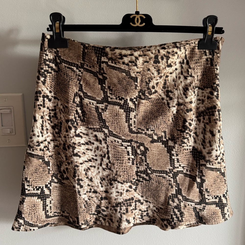 Blossom Brown & Tan Snakeskin Animal Print Slip Style Lined Mini Skirt Medium 10